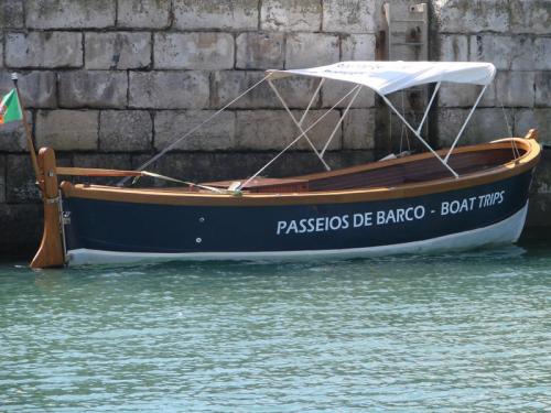 destaque PASSEIO DE BARCO EM PENICHE