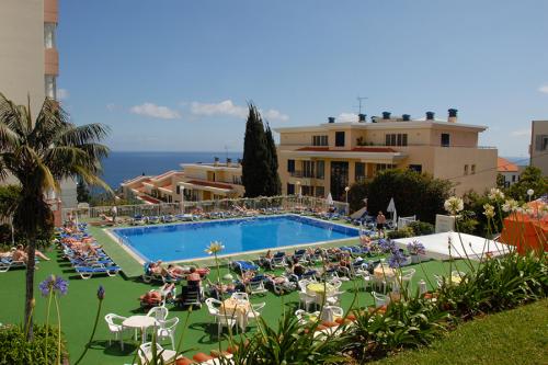 img-ALOJAMENTO NO HOTEL DORISOL ESTRELÍCIA