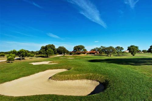 img-GOLF COURSE IN LISBON - CLUB DE GOLF SANTO ESTÊVÃO