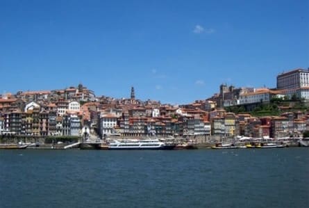 destaque  TURISMO NA REGIÃO DO PORTO E DO ALTO DOURO 