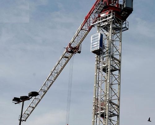 img-ELEVADOR DE GRUA GEDA 2PK