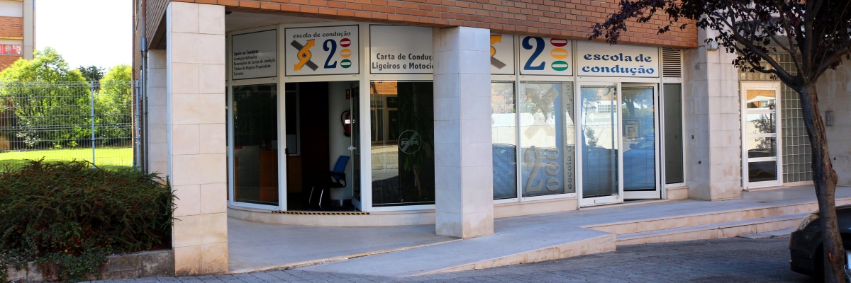 Escola de Condução X2000 - Monte dos Burgos em Matosinhos 